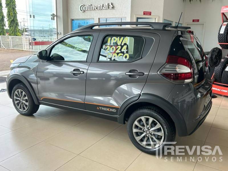 Fiat Mobi Trekking 1.0 IPVA 2024 PAGO - 2023
