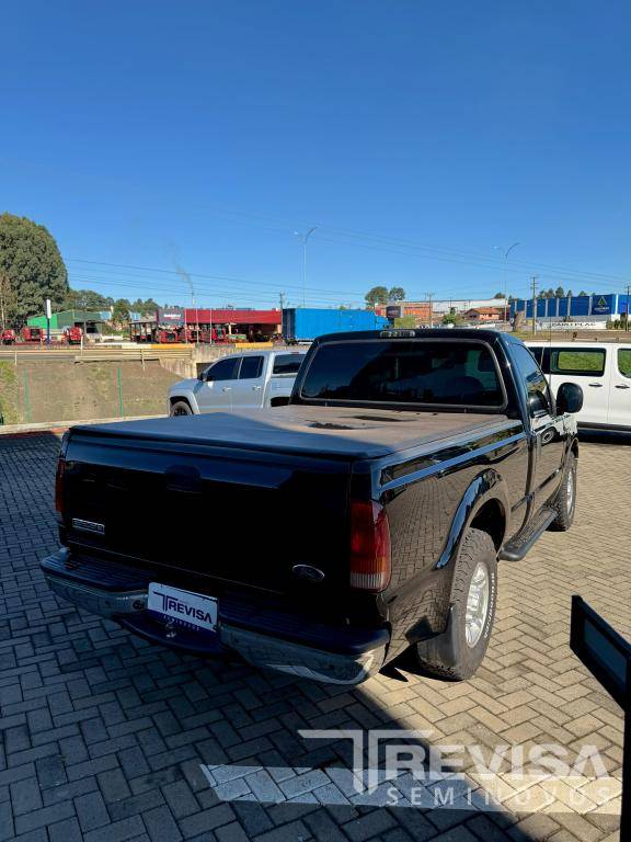Ford F-250 XLT 4X2  - 2011
