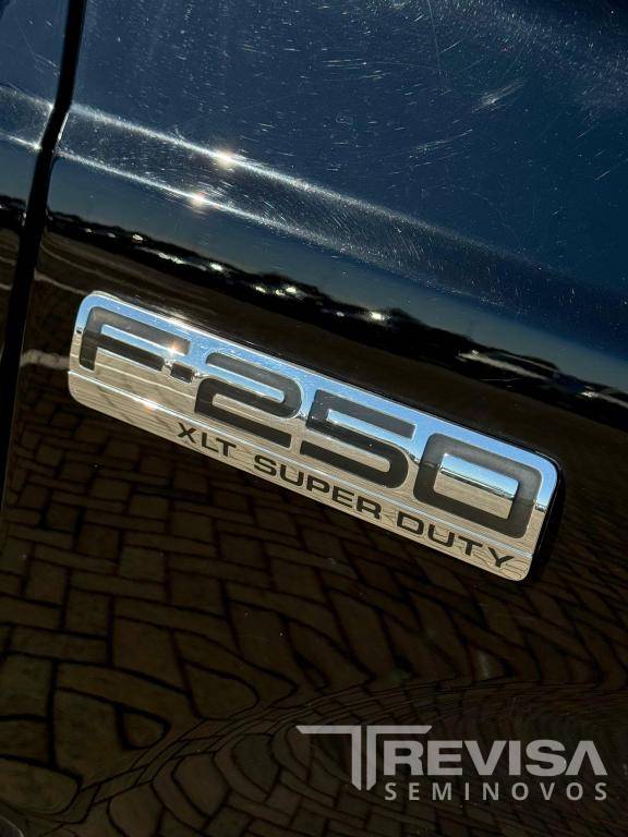 Ford F-250 XLT 4X2  - 2011